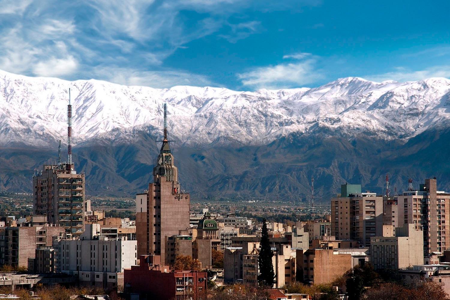 Mendoza Argentina, Ciudad de las Viñas